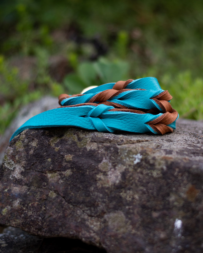 Turquoise and Tobacco Bullhide Leash - 3/4" wide - 34" long - solid brass snap